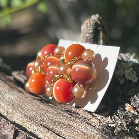 Handmade Intricate Fall Inspired Beaded Stud Earring. Brand New - Picture 4 of 5